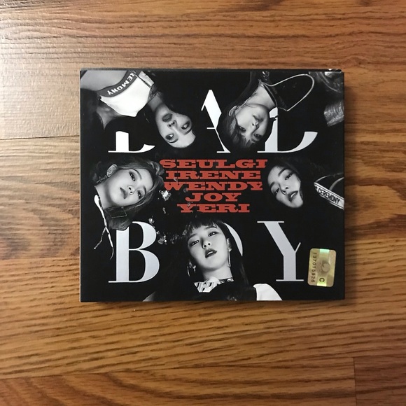 RED VELVET ‘THE PERFECT RED’ ALBUM (●♡∀♡) - Picture 2 of 3